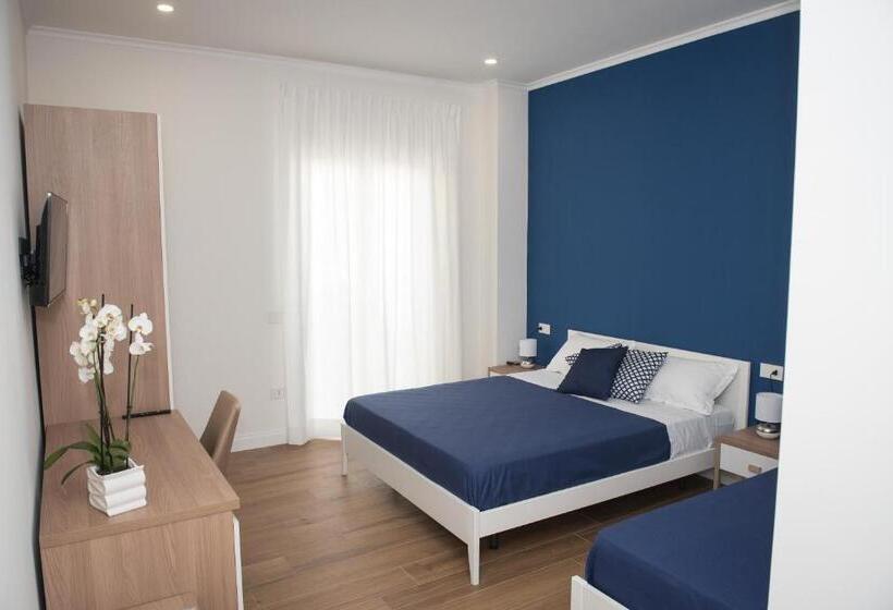 חדר סטנדרט לשלושה, B&b La Piazzetta