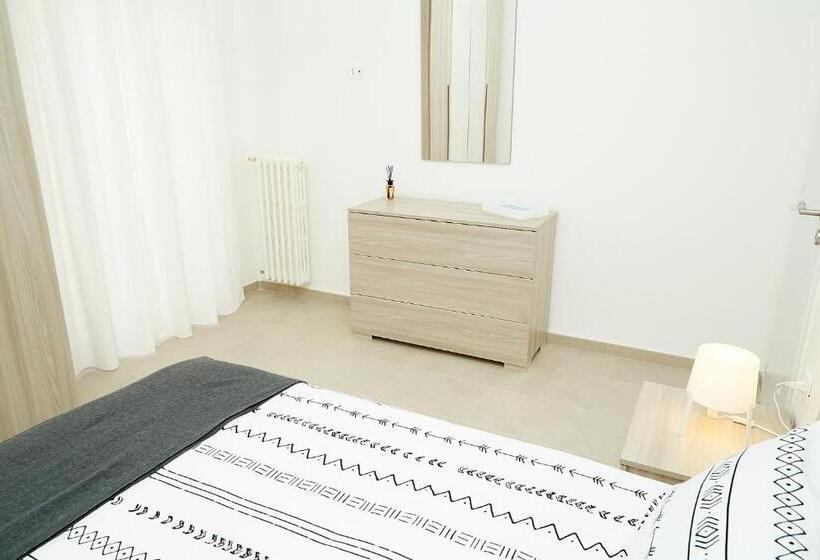 اتاق استاندارد با سرویس بهداشتی مشترک, Scirocco Guest House