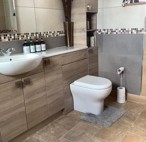 Standard room with outdoor bath, Westlea Bed And Breakfast