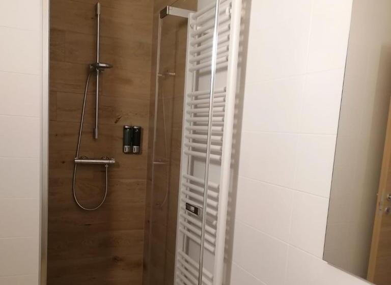 غرفة قياسية مزوَّدة بشُرفة, B&b Al Portico