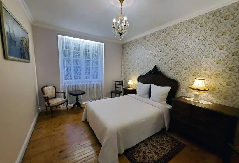 Suite Deluxe, Logis Vélès