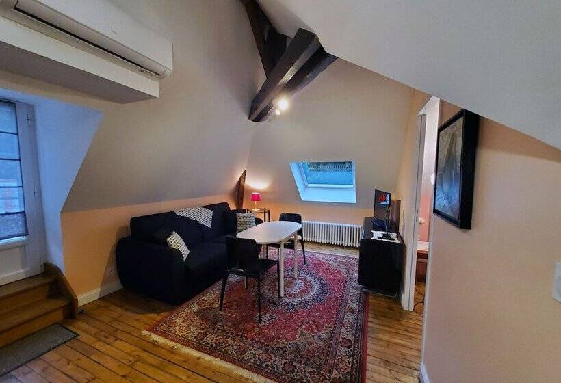 Люкс Superior, Logis Vélès