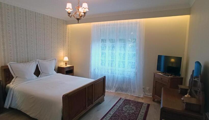 Номер Basic, Logis Vélès