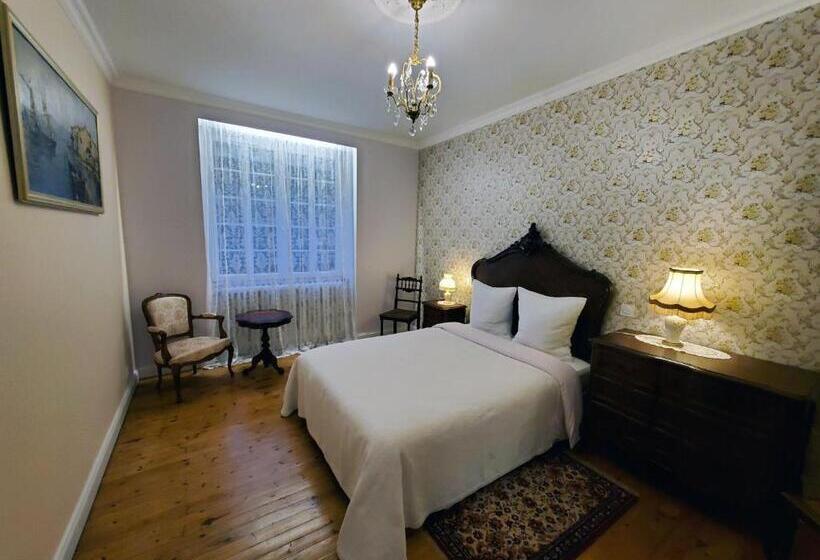 Президентский Люкс, Logis Vélès