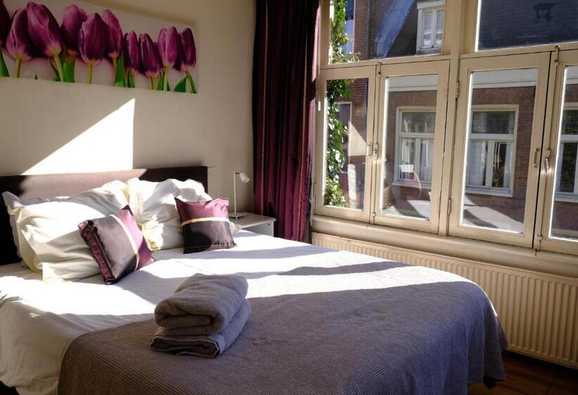 דירת חדר, Eelhouse Private Studio