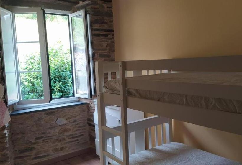 패밀리 룸, A Casa Das Augas