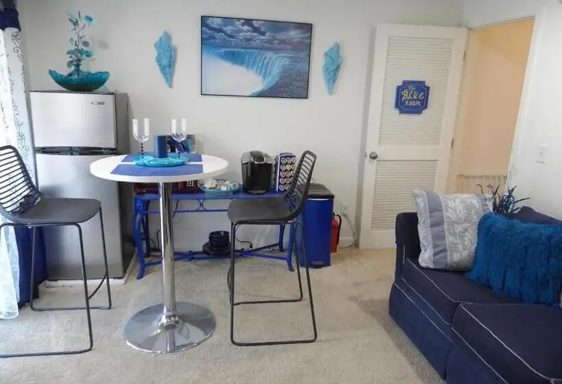 スタンダードルーム, The Blue Luxury Suite