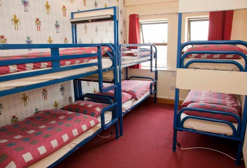 تختخواب در اتاق مشترک, Abigail S Hostel