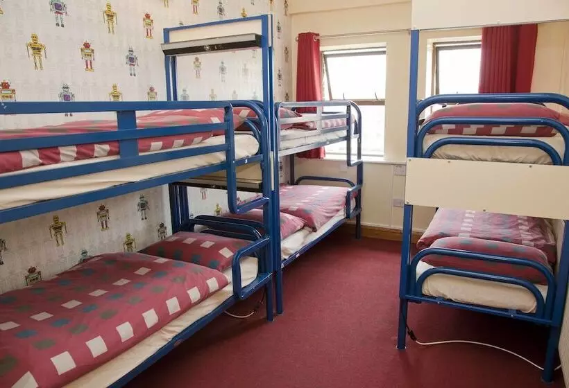 تختخواب در اتاق مشترک, Abigail S Hostel