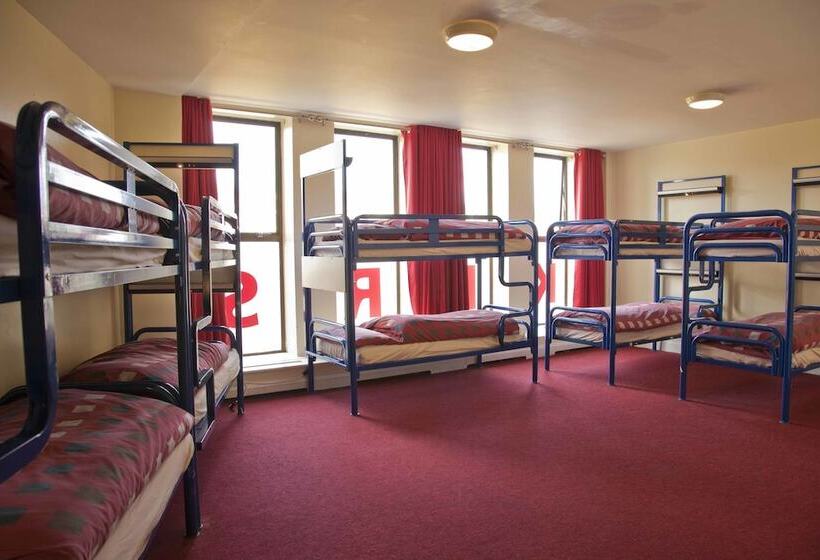 تختخواب در اتاق مشترک, Abigail S Hostel