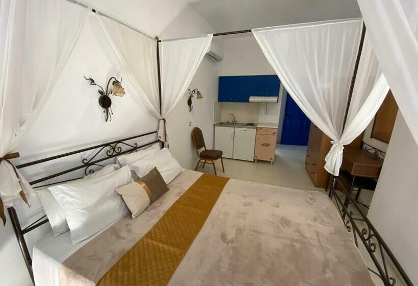 اتاق استاندارد با چشم‌انداز باغ, Anastasia Studios, Apartments & Suites