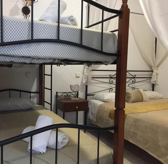 패밀리 룸, Anastasia Studios, Apartments & Suites