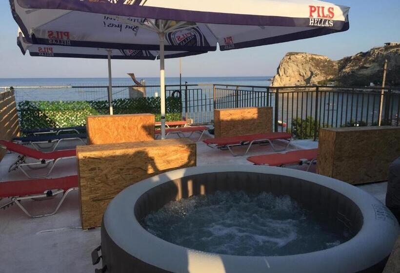 Triple Room Sea View, Anastasia Studios, Apartments & Suites