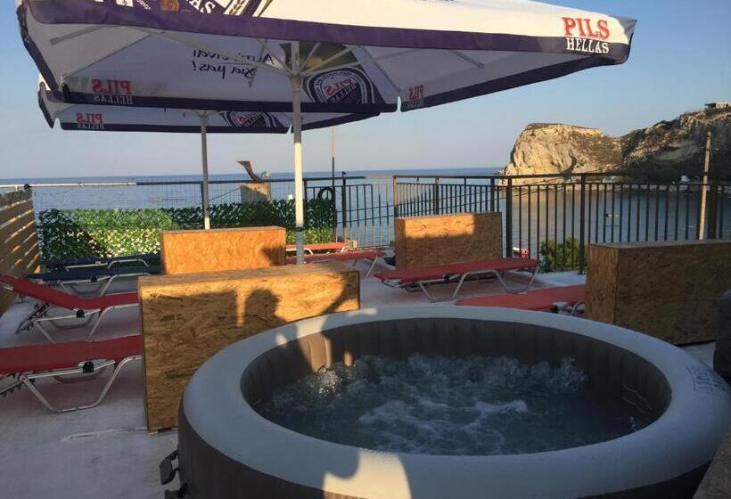 Triple Room Sea View, Anastasia Studios, Apartments & Suites