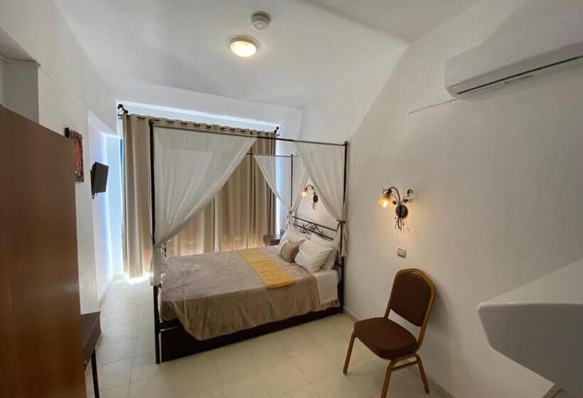 스탠다드 트리플 룸 가든 전망, Anastasia Studios, Apartments & Suites