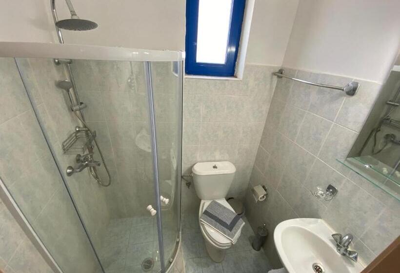 스탠다드 트리플 룸 가든 전망, Anastasia Studios, Apartments & Suites