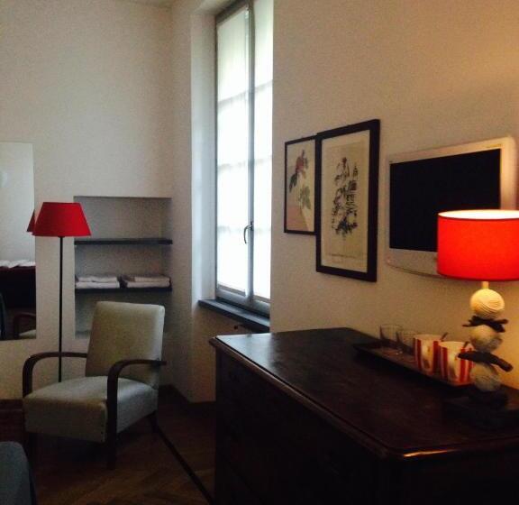 اتاق استاندارد سه نفره, B&b Entro Le Mura