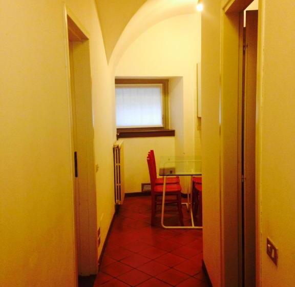 آپارتمان 2 خوابه, B&b Entro Le Mura