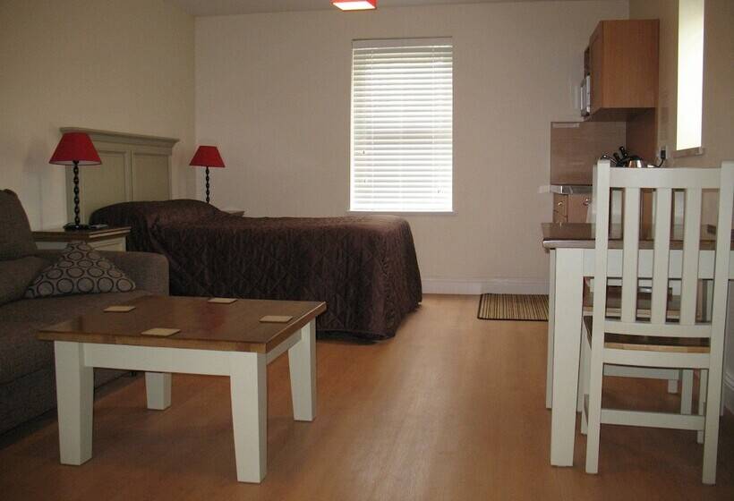 اتاق استاندارد یک نفره, Beach Haven Accommodations