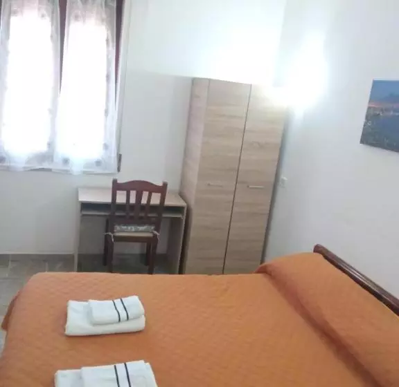 スタンダードルーム, Bed & Breakfast Il Sentiero