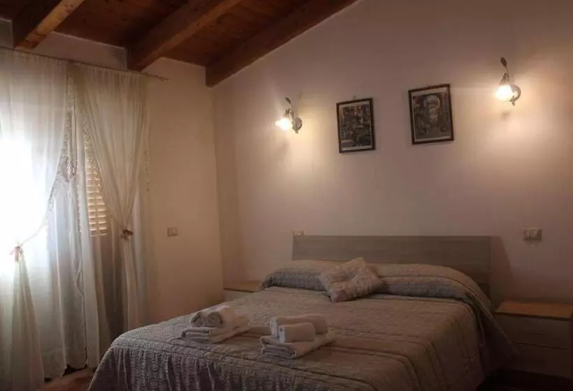 バス共有のスタンダードルーム, Bed & Breakfast Il Sentiero