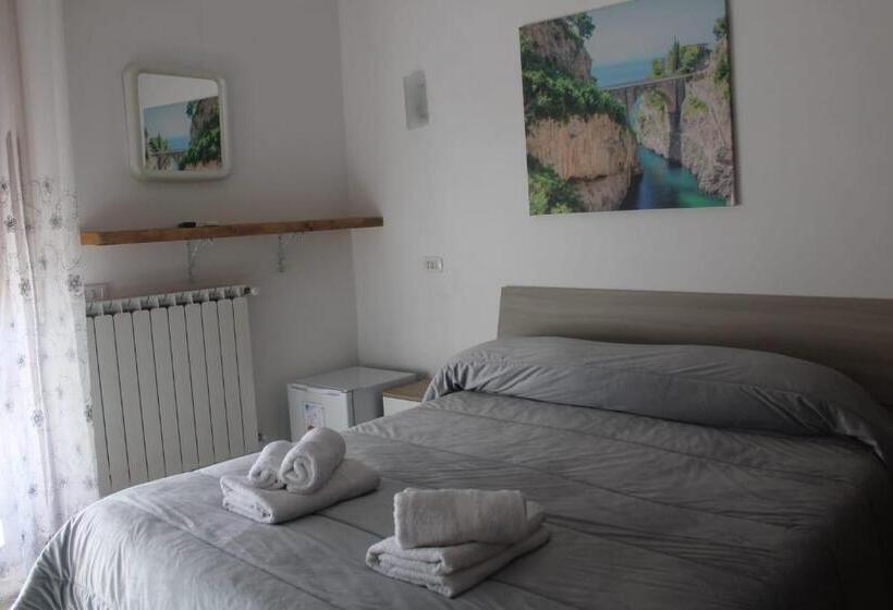 标准三人间, Bed & Breakfast Il Sentiero