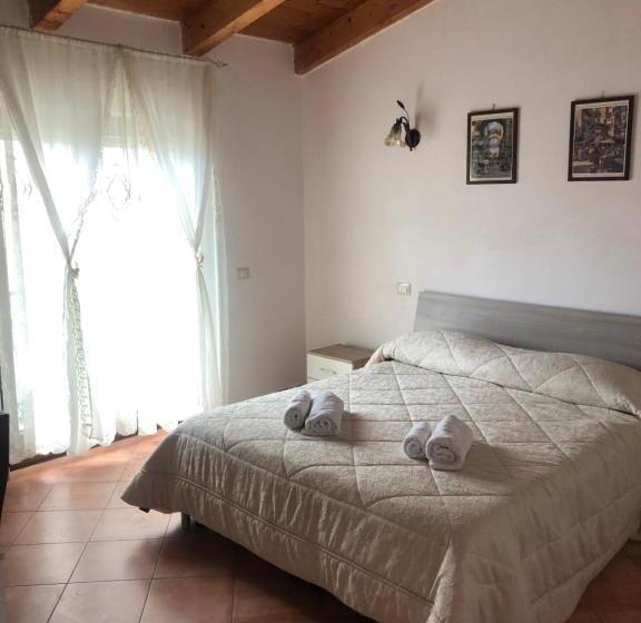 带共用浴室的标准房间, Bed & Breakfast Il Sentiero