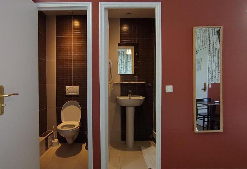 スタンダード４人部屋, Caulaincourt Montmartre By Hiphophostels