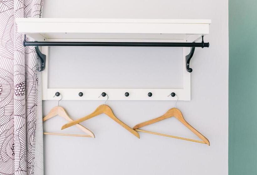 اتاق استاندارد با سرویس بهداشتی مشترک, St Christopher S Inn Berlin Alexanderplatz