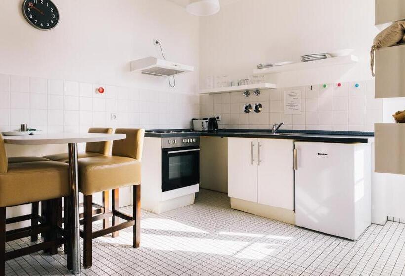 آپارتمان 2 خوابه, St Christopher S Inn Berlin Alexanderplatz