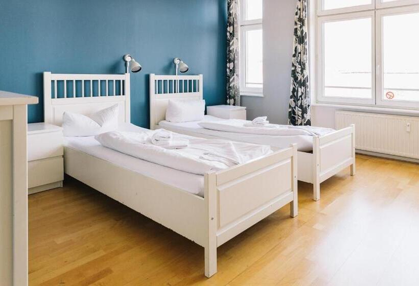 آپارتمان 2 خوابه, St Christopher S Inn Berlin Alexanderplatz