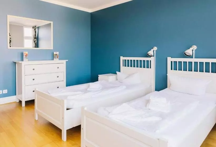 2 Schlafzimmer Apartment, St Christopher S Inn Berlin Alexanderplatz
