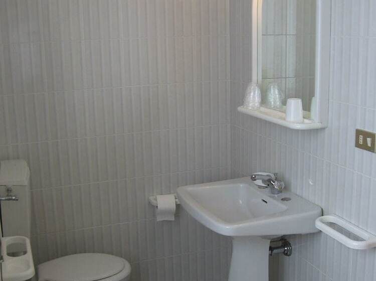 Номер Стандарт Индивидуальный, Cristina