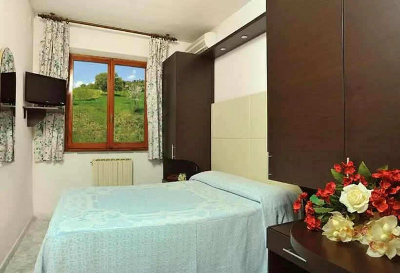 Standard Yhden Hengen Huone, La Meridiana