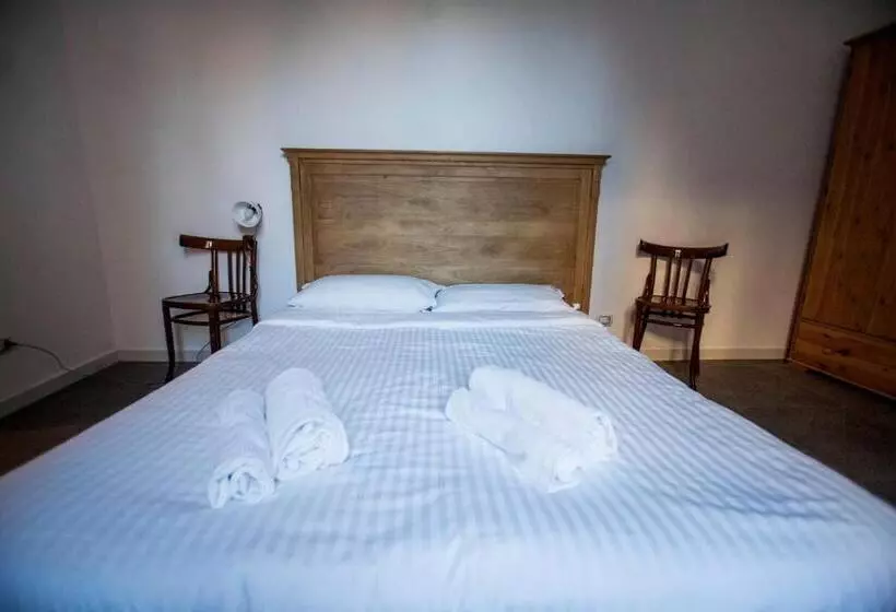 اتاق استاندارد, La Controra Hostel Naples