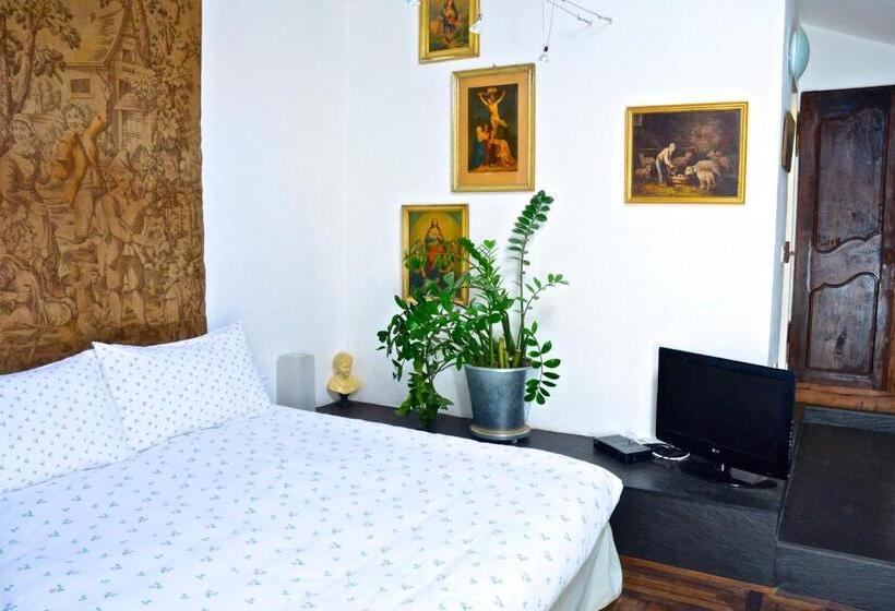 Номер Стандарт, La Terrazza Dei Pelargoni B&b