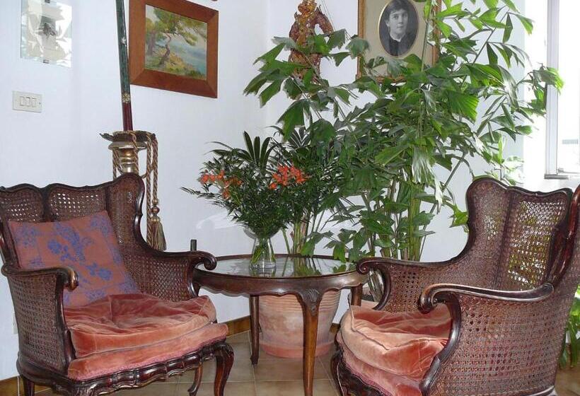 Номер Стандарт, La Terrazza Dei Pelargoni B&b