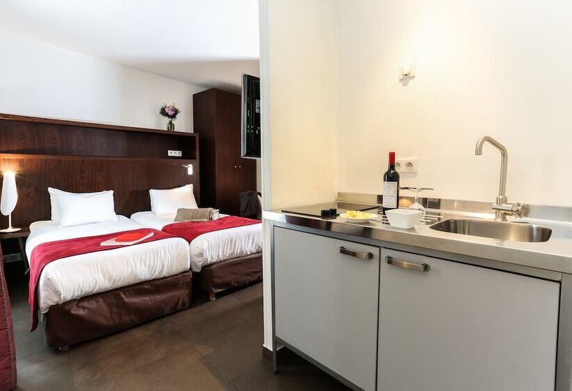 スタンダードスタジオ, Résidence Avalon