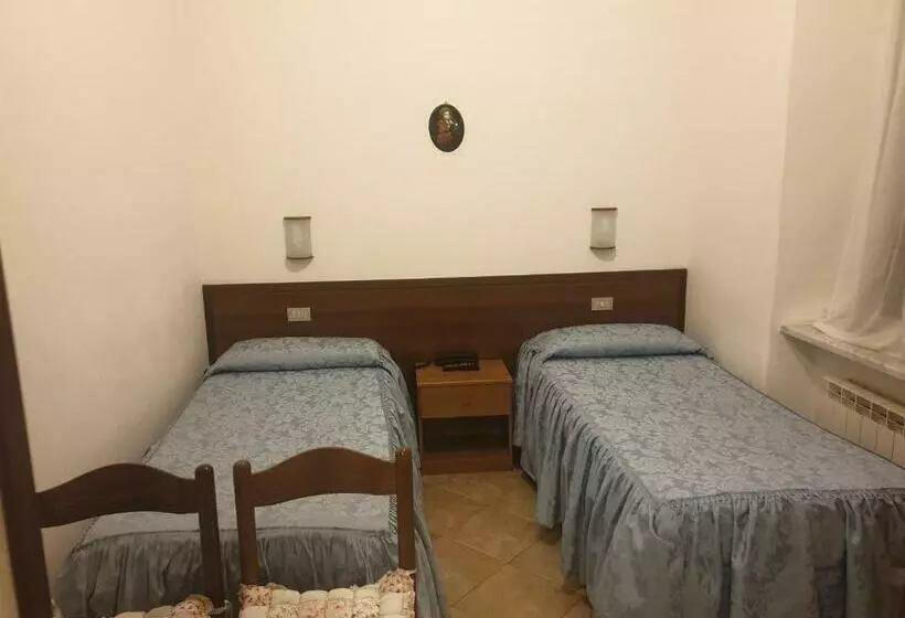 Economy-huone, Sabini Rentals   Affittacamere