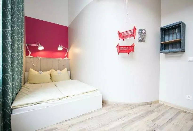 اتاق استاندارد با تراس, Wombat S City Hostel Munich Hauptbahnhof
