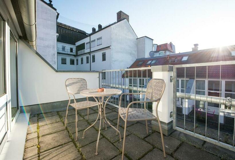 Quarto Estandar com Terraço, Wombat S City Hostel Munich Hauptbahnhof