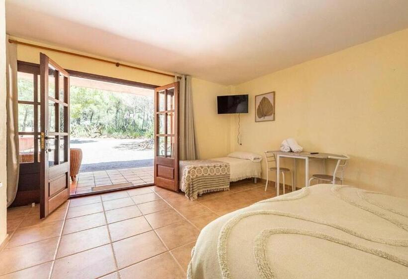 Номер Стандарт Трехместный, Aldeamia, Forest, Mountain View, Beach At 8 Min