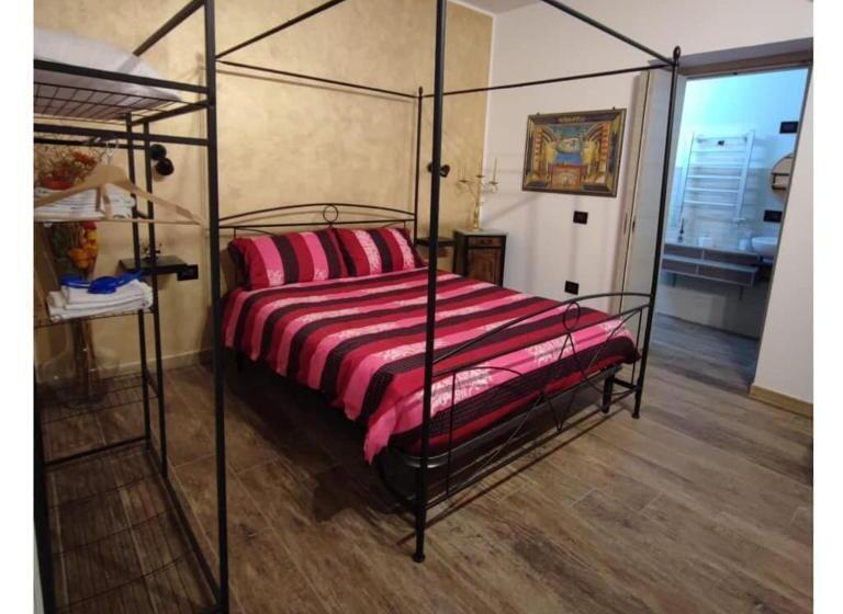 اتاق خانوادگی, Living G Room