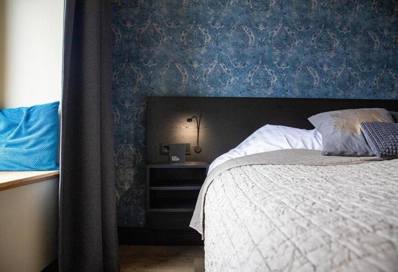 Quarto Deluxe, Eigenheimer B&b