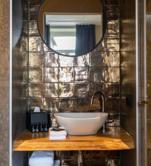 Quarto Deluxe, Eigenheimer B&b