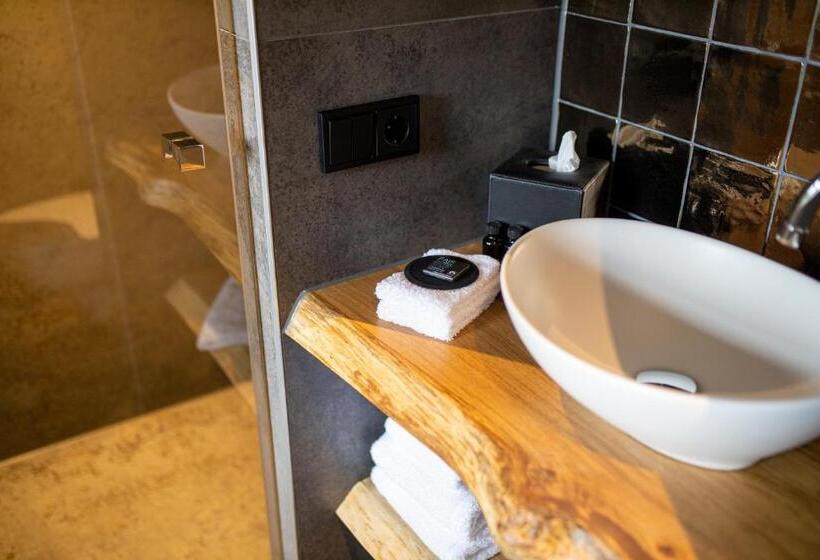 Номер Deluxe, Eigenheimer B&b