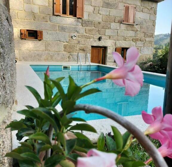 Дом 1 Спальня, Casa Novelhos