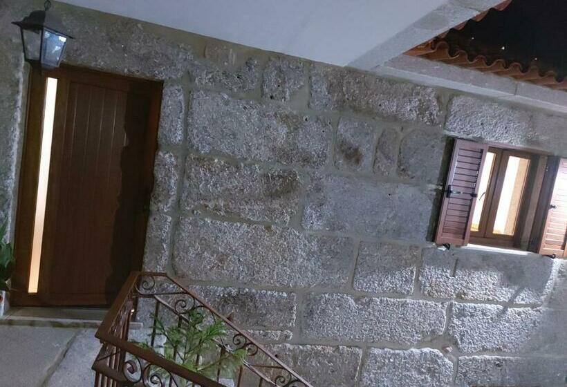 Дом 1 Спальня, Casa Novelhos