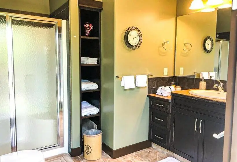 スーペリアールーム, Wolf Creek Bed And Breakfast