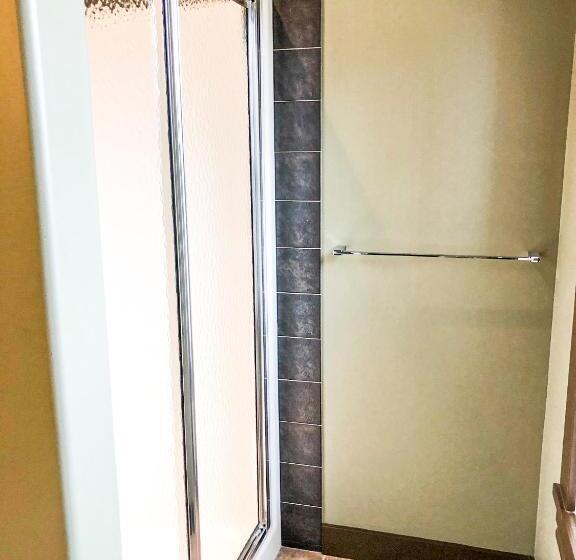 جناح ديلوكس, Wolf Creek Bed And Breakfast